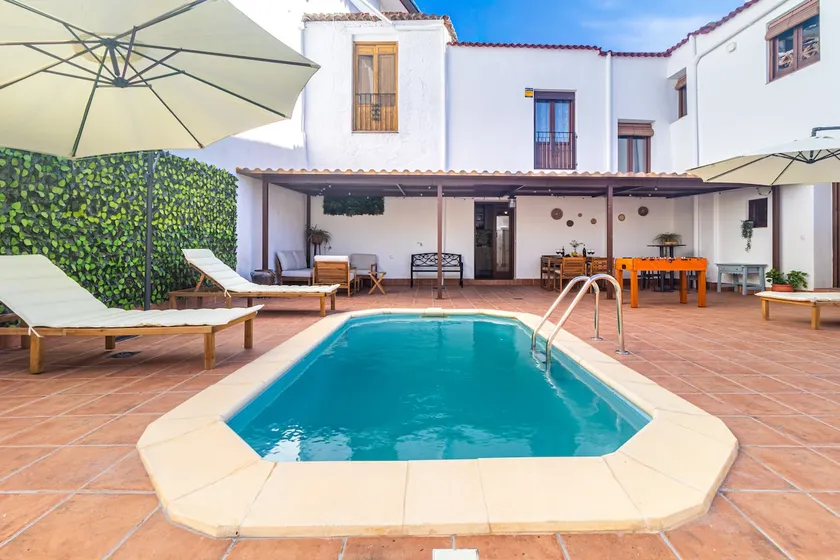 El Carmen - Villa Rural con Piscina Privada y Patio Andaluz - Image 1