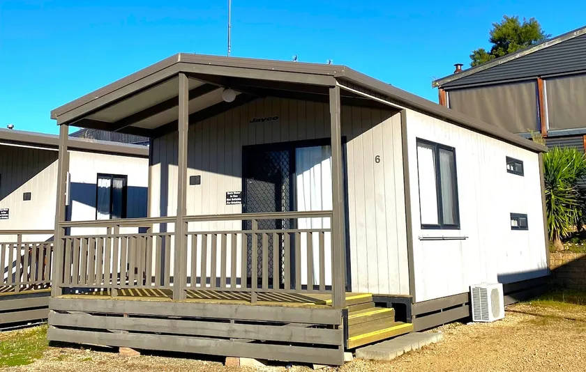 Holiday Cabin - Peppin Point Holiday Park - Image 1