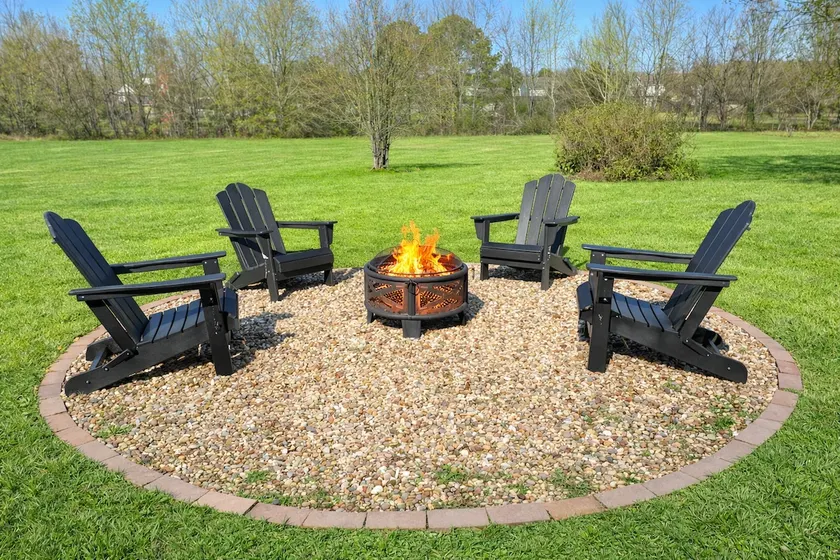 LakePoint Base Camp • Sleeps 10 • Monthly Stays - Image 1