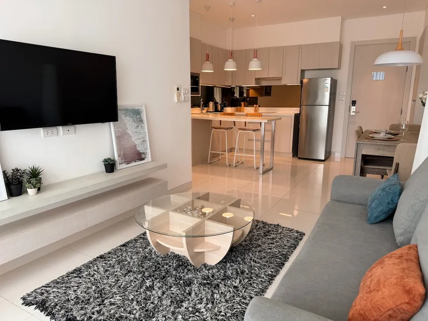Laguna Cassia | 2BR with Shuttle to the Beach - Image 1
