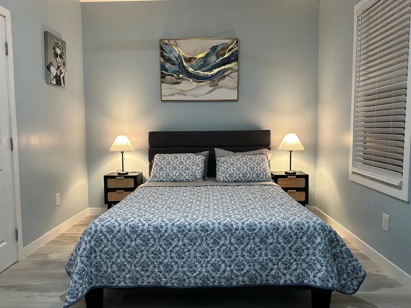 Comfy-Stylish Studio Close to Downtown Durham (4) - Image 1