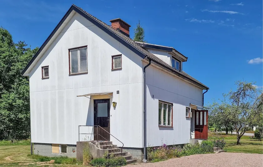 2 bedroom lovely home in Grimsås - Image 1