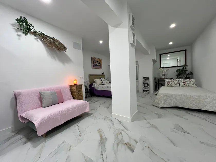 El Rincón de Ventas, Family Apartment 2 - Image 1