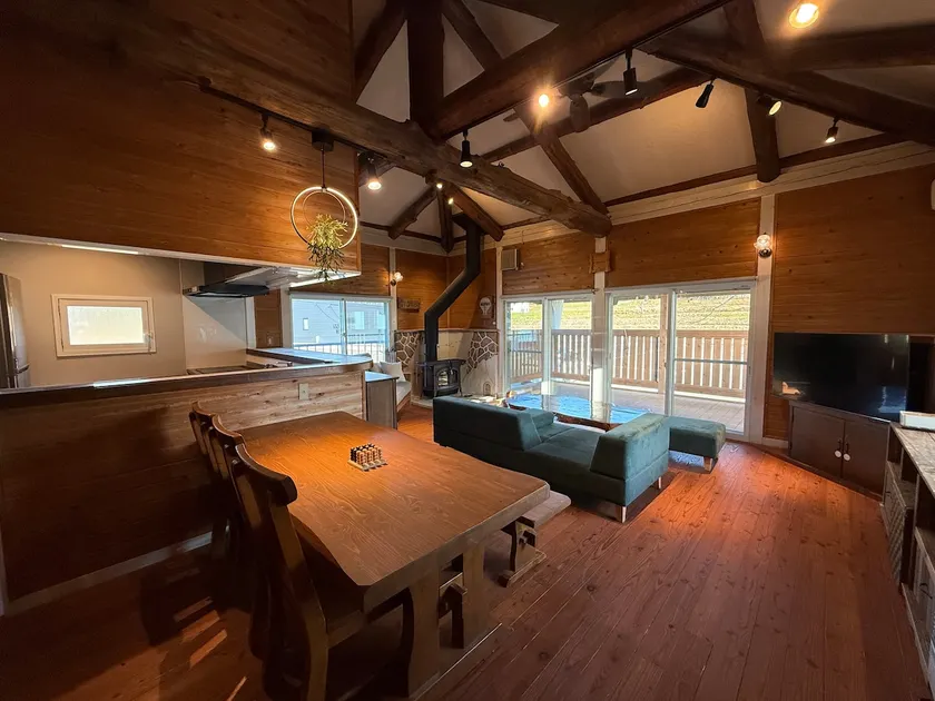 Echigo-Yuzawa | Condominium with Four-Season Views (BBQ in Summer, Fireworks, Pets Allowed) - Image 1