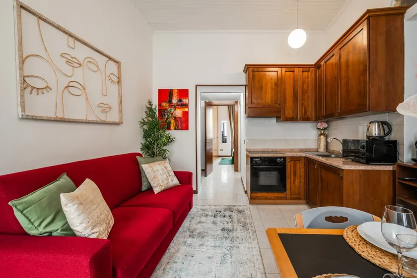 A gem in the heart of Milan • Porta Venezia Metro - Image 1