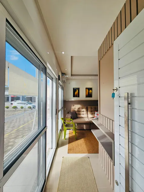 Ground floor apartment 1 block from the beach in a condominium - Image 1