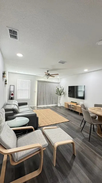 Sweet Home in Northside of Jacksonville, FL - Image 1