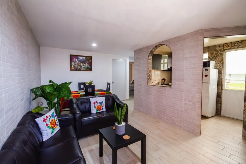 Modern and comfortable house in a private community with a garage - Image 1