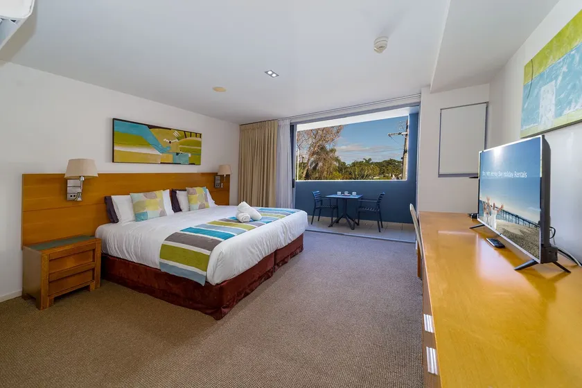 Resort Room | Walk to Marina & Beach - Image 1
