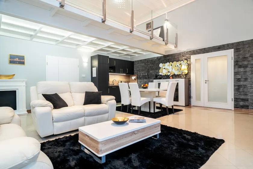 Villa Budapest Wellness Apartments - Image 1