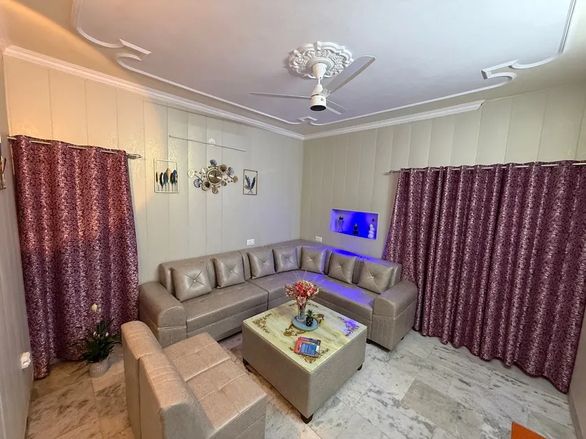 Exclusive 1BHK By Saini Homestay-Near Max Hospital - Image 1