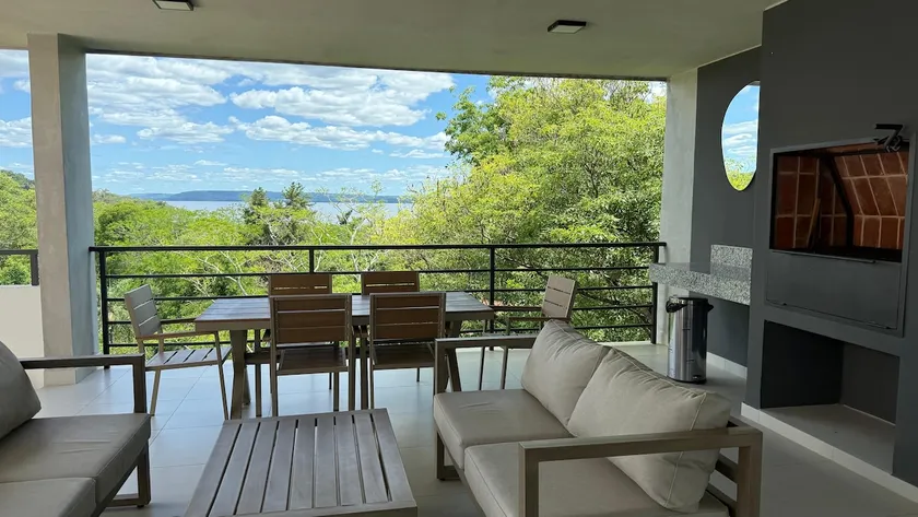 Premium getaway in San Bernardino! Toledo House - Image 1