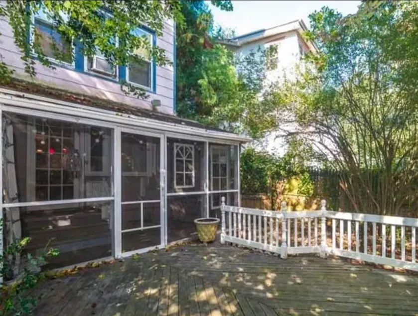 Cozy quaint bilevel apartment for you! Near Philly - Image 1