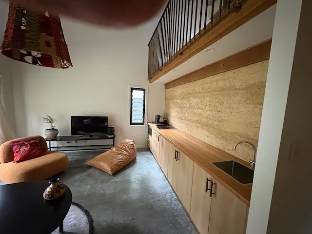 Sustainable Studio in Pearl Beach - Image 1