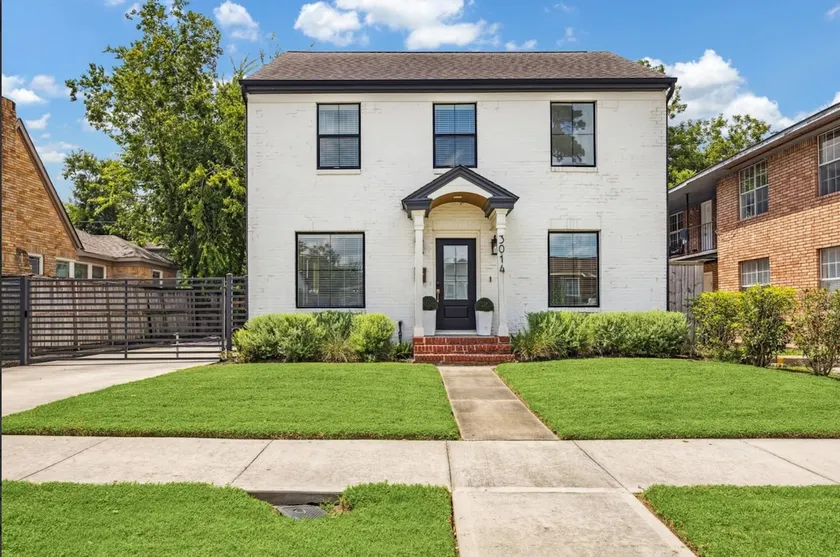 Sleeps 11-Gated Parking-6 Mins to Medical Center - Image 1