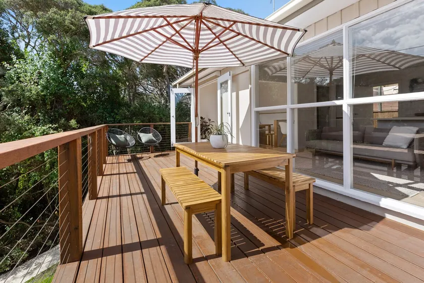 Thomsons Beach House - Image 1