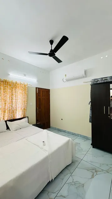 2 bedroom with hall and kitchen - Image 1