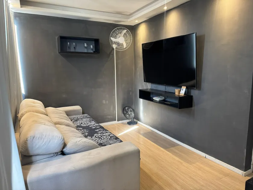 Apartment with hot tub in a family villa - Image 1
