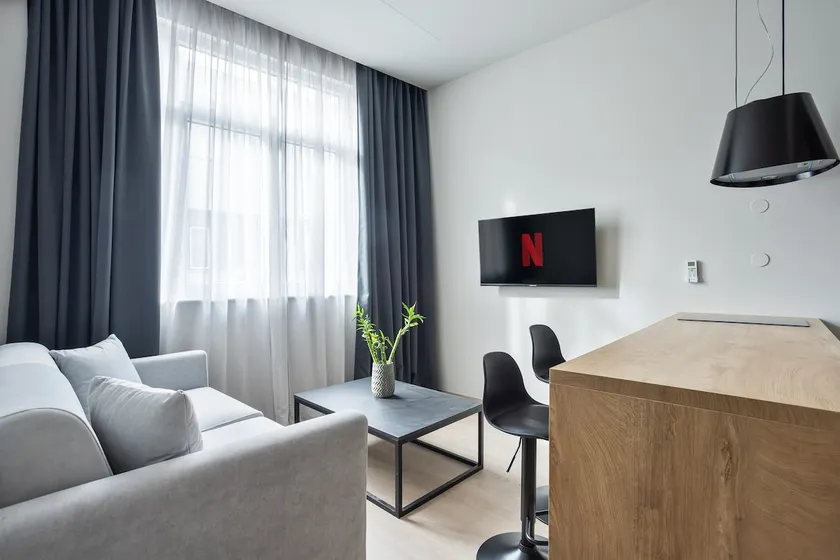Zenou 24 Downtown Apartment - Image 1