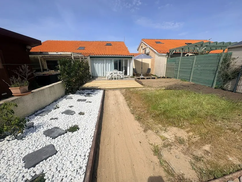 The Sunrise - Waterfront House - Image 1