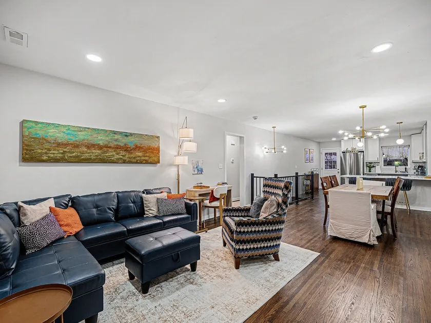 Cozy Benson Retreat - Image 1
