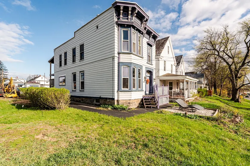 Beautiful Victorian Apartment on Broadway - Image 1