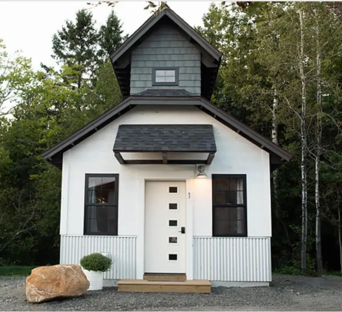 The Summit Suite - Image 1
