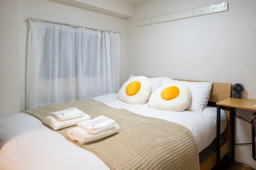 Yoyo LuMing Hotel, near Ueno, Iriya, Hibiya. Access to both JR lines. Double bed apartment 101. - Image 1