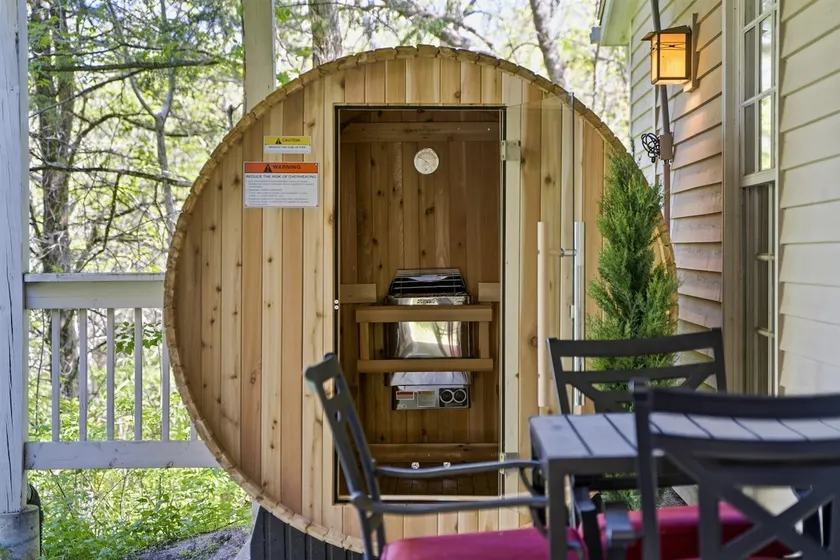 Spacious Galena Retreat | Hot Tub + Resort Access - Image 1