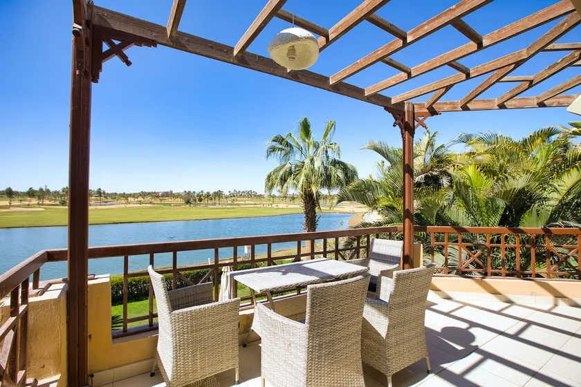 3BR Black&White ModernChalet | Rooftop Lagoon View - Image 1