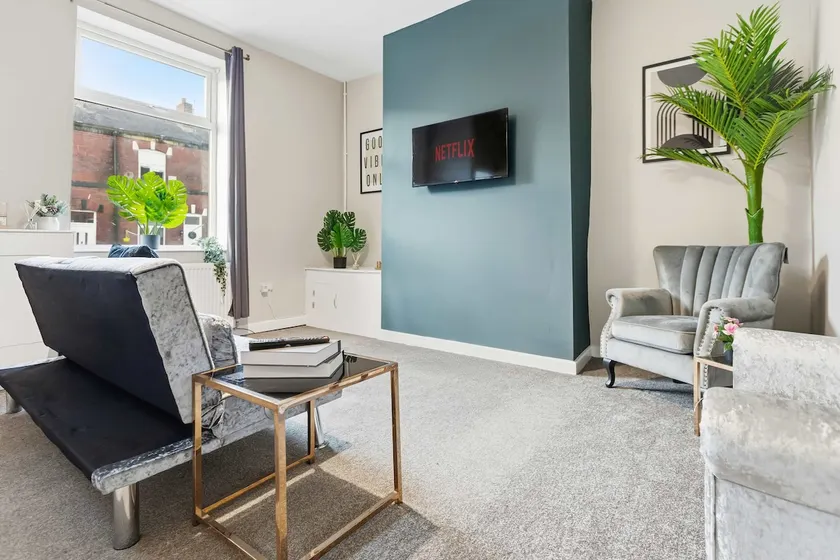 Contractors %Discounts for longer stays | Sleeps6 - Image 1