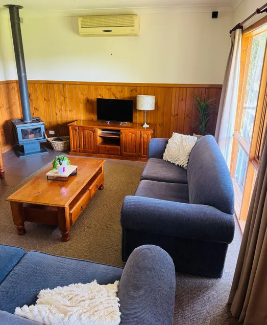 Fern Valley Retreat Cottage 3 - Image 1