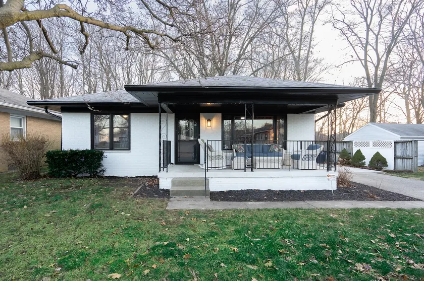 5BR, Sleeps 12 Indianapolis Group Home - Image 1