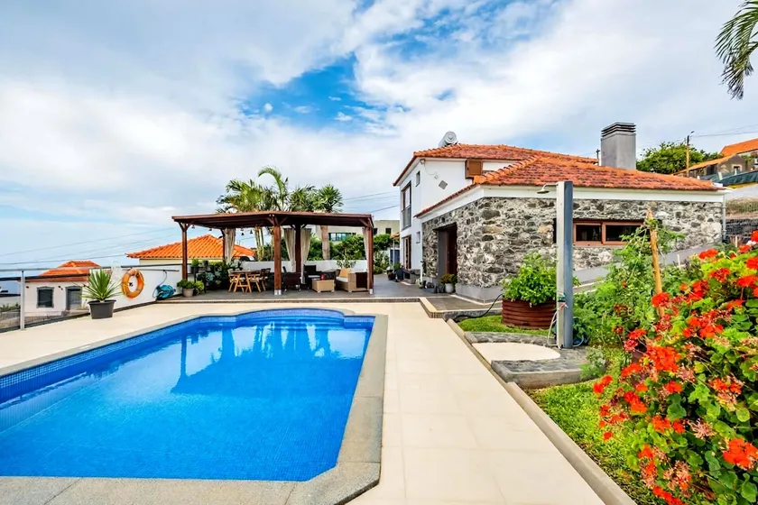 Quinta Aurora - Heated, Private Pool - Ocean View - Organic Garden - Image 1