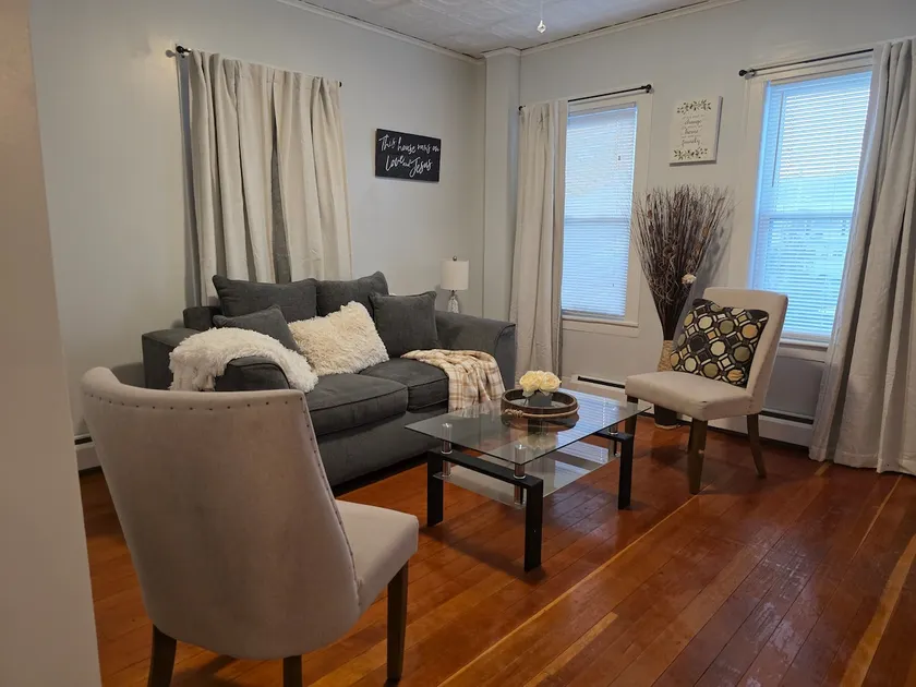 Cozy Family Apartment - Image 1