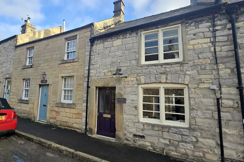 Bobbin Cottage, Ashford in the Water - Image 1