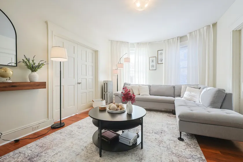 1400sqft:1 min>T&Washington Sq/Sleeps8/4Bed2Bath - Image 1