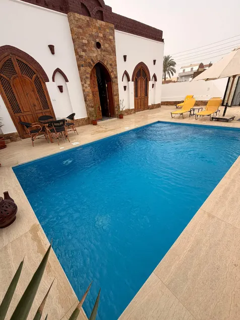 Oriental house - Image 1