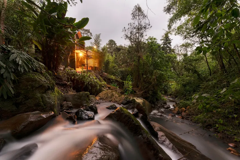 Cabin in the woods, Jacuzzi, view of the ravine. - Image 1
