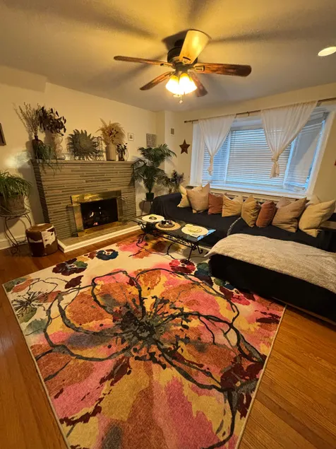 Cozy Dog Paradise Walkable 2 Main Street Manayunk - Image 1