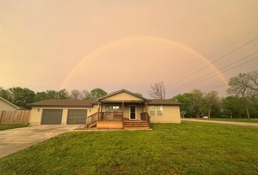 Welcome to the Elm, Cozy 3 bedroom home - Image 1