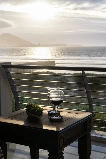 Leisure Bay 207 by HostAgents - Image 1
