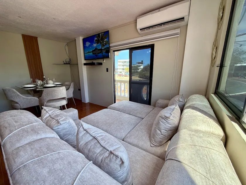 Apartment+2 BR wth balcony in down town island - Image 1