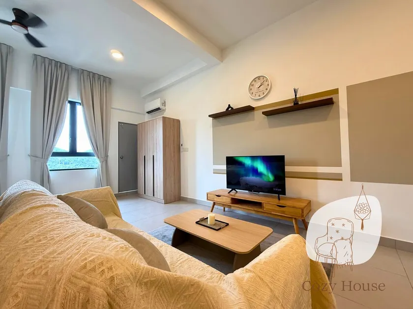 Batu Caves/168 Park Mall/4-pax/2-Suite Room/14-4 - Image 1