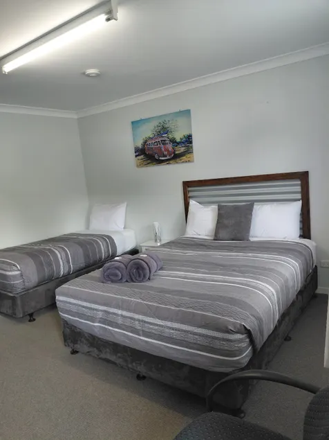Room 3 Sundown Motel - Image 1