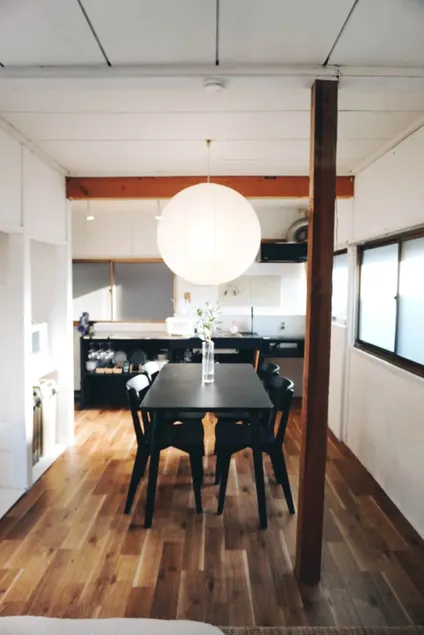 Kurume, the castle town of Chikugo | Entire house artist room | 4-minute walk from the station, 17 minutes to Hakata | Free parking | YOYAKO - Image 1