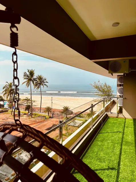 Arabian Breeze Stay - Image 1