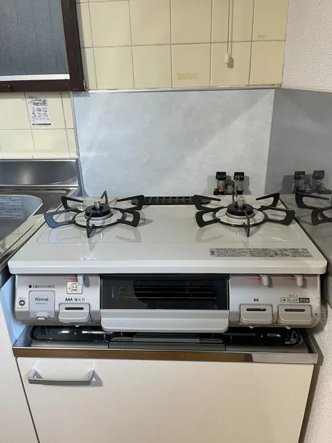 Guest House Lupinas!A retro Showa-style apartment!Solo use, pets allowed!Parking free. There is train noise. - Image 1
