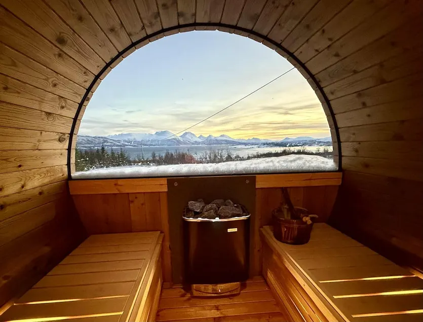 Hiet- Arctic cabin in the norwegian forrest! - Image 1