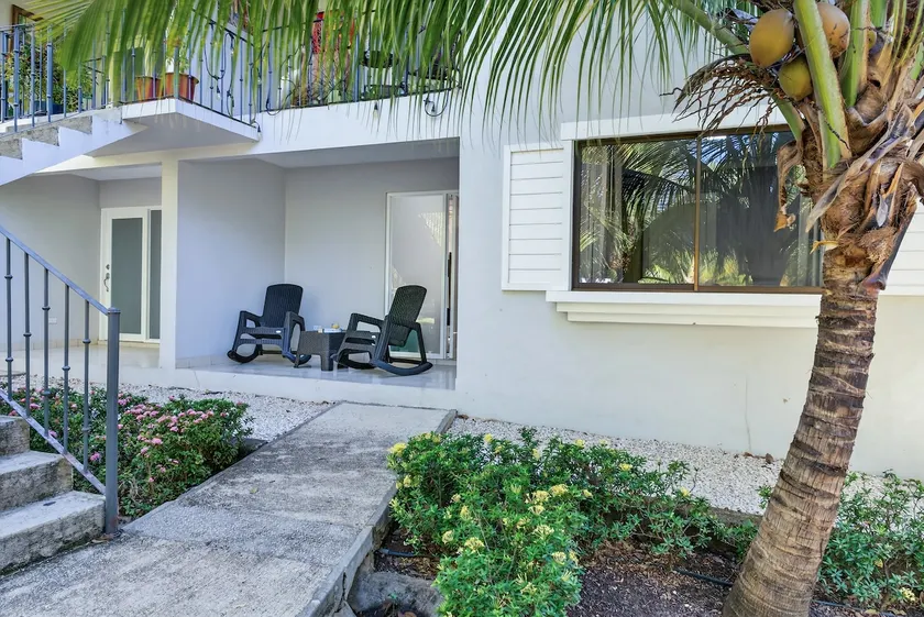 Modern Condo w/ Pool in Coco Beach - Image 1